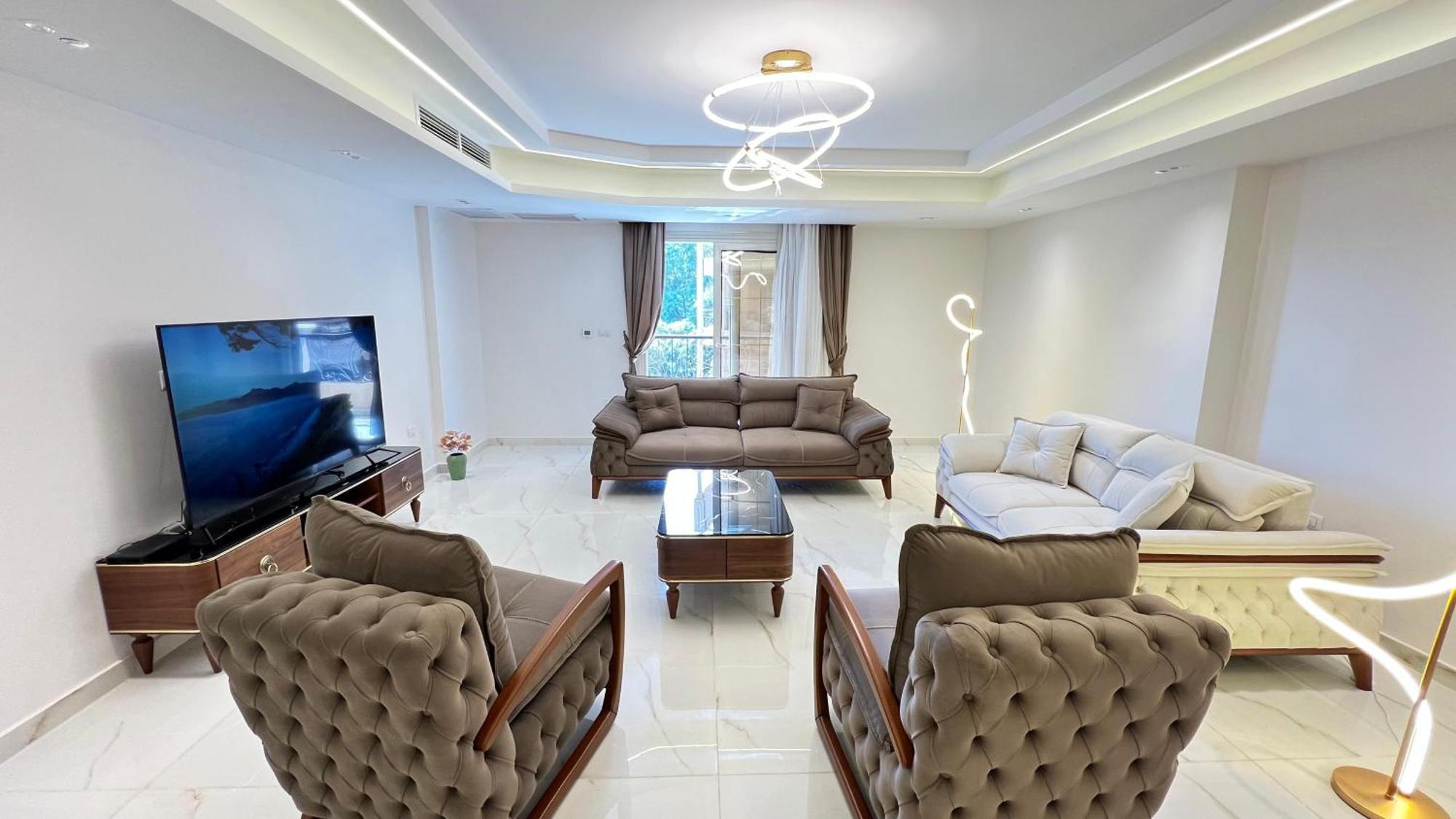 Apartment Ultra Super Lux Furnished *