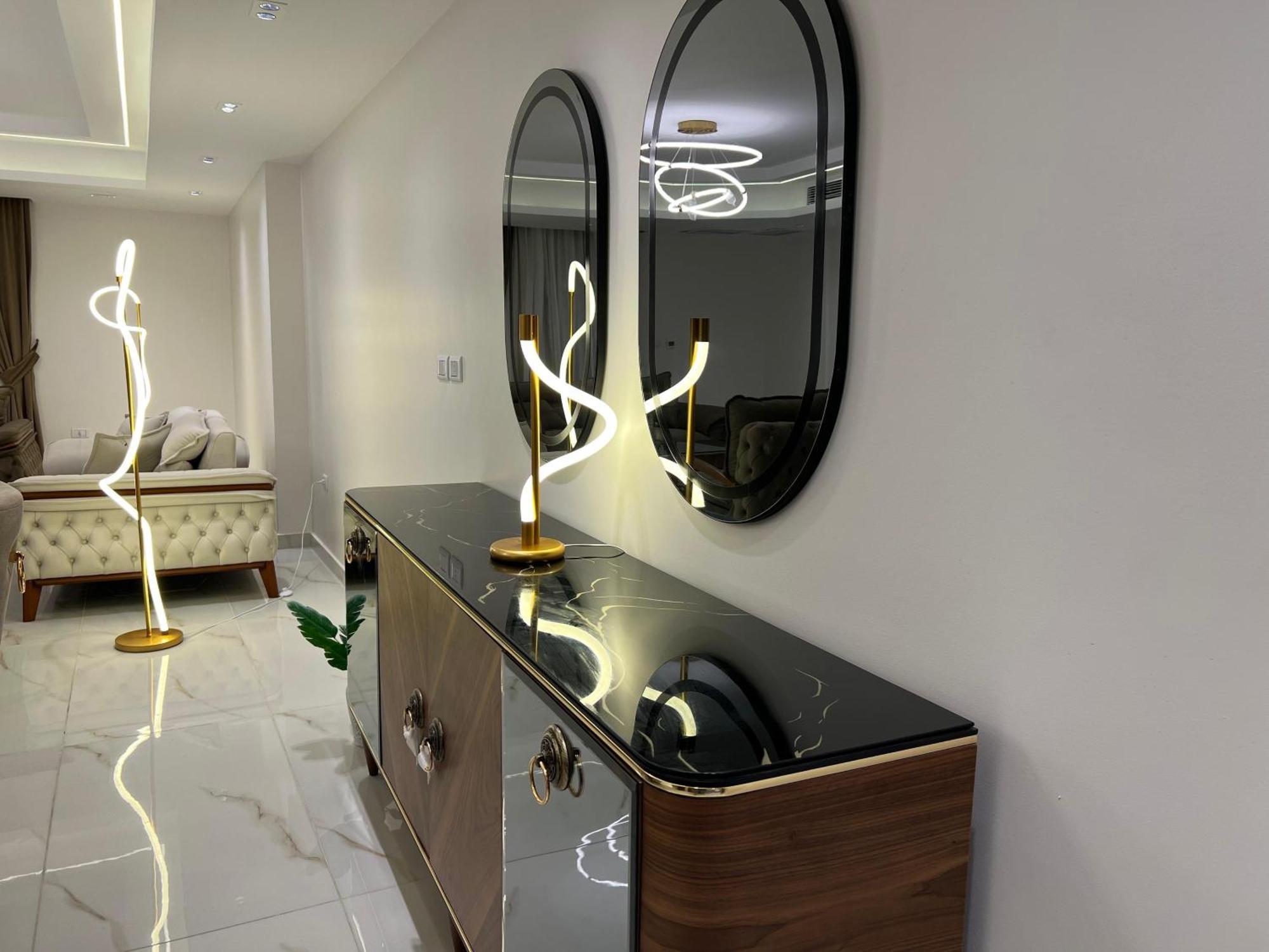 Ultra Super Lux Furnished *